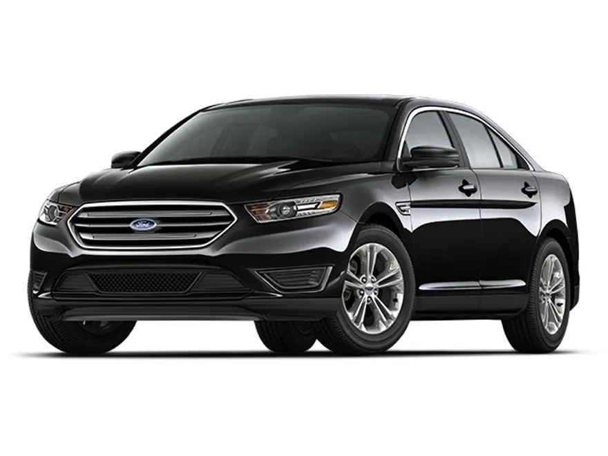 2017 Ford Taurus SE photo 1