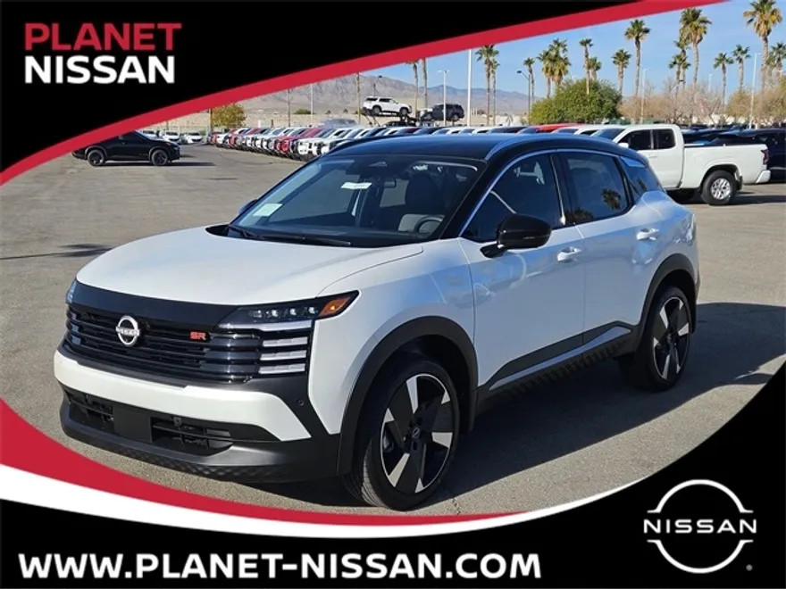 2025 Nissan Kicks SR photo 1