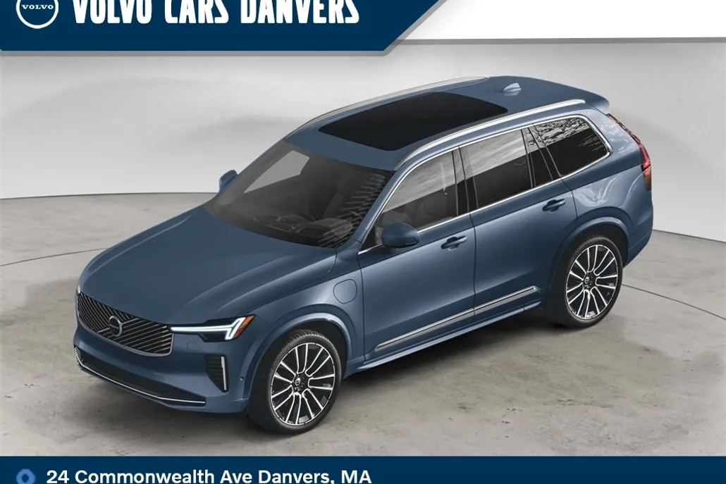 2025 Volvo XC90 T8 Core photo 1