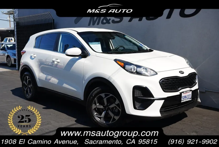 2020 Kia Sportage LX photo 1