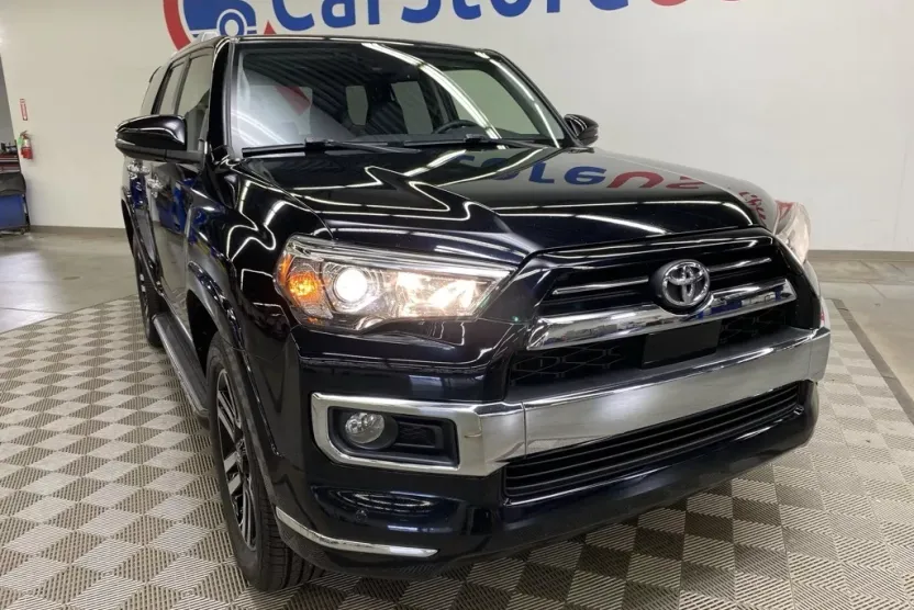 2020 Toyota 4Runner Base photo 1