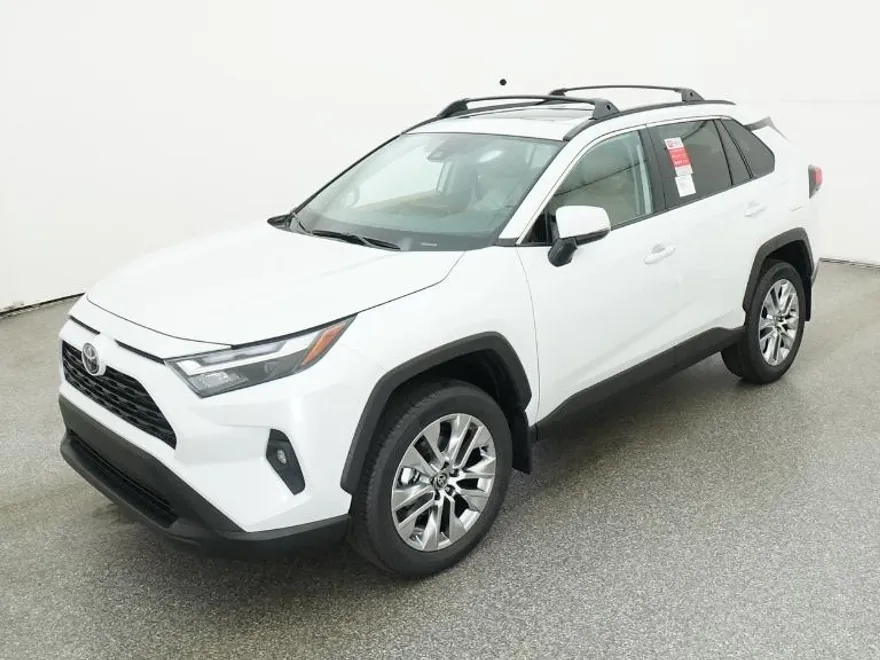 2025 Toyota RAV4 XLE Premium photo 1