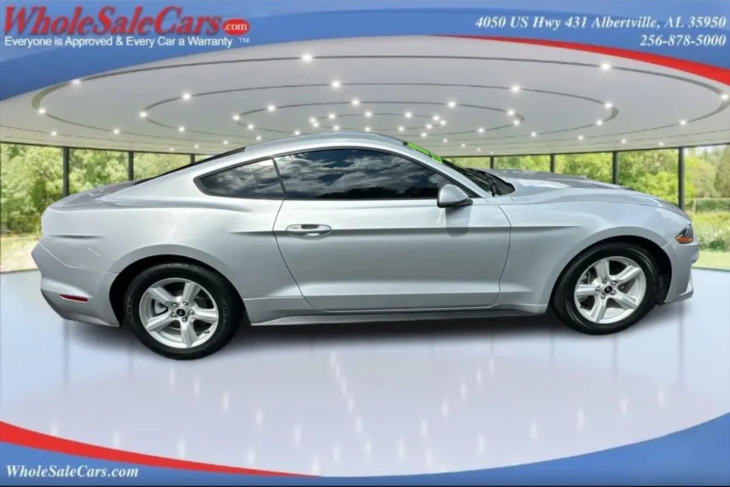 2018 Ford Mustang EcoBoost photo 1