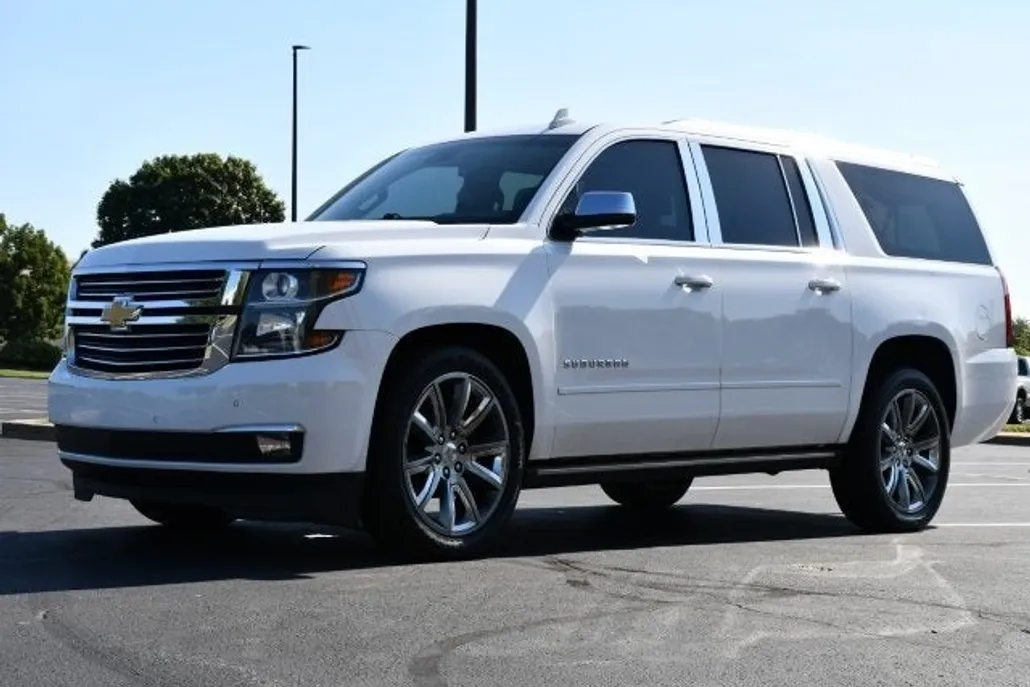 2018 Chevrolet Suburban Premier photo 1