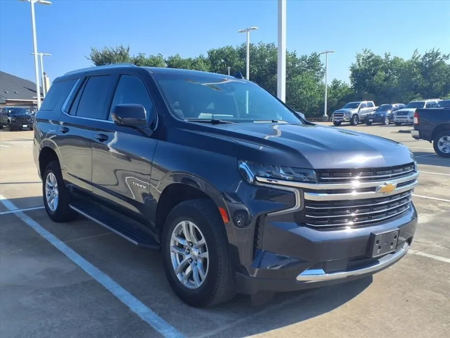 2023 Chevrolet Tahoe LT photo 1