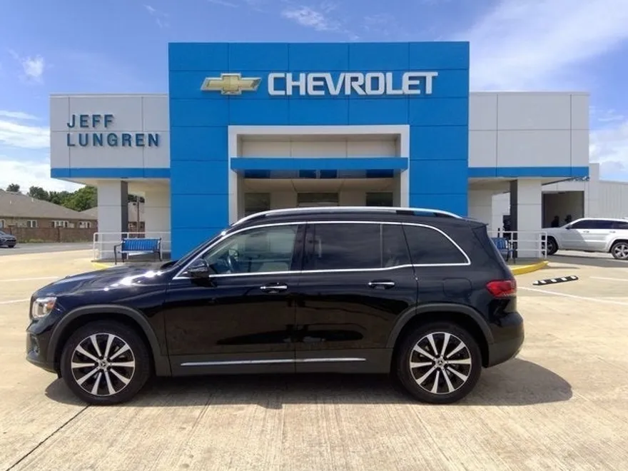2022 Mercedes Benz GLB 250 photo 1