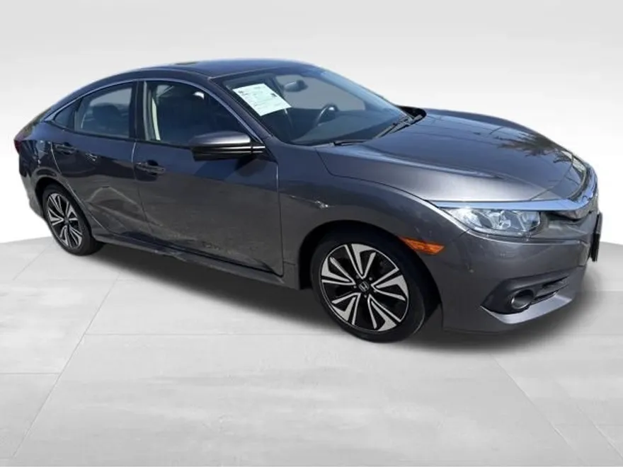 2018 Honda Civic EX-L photo 1