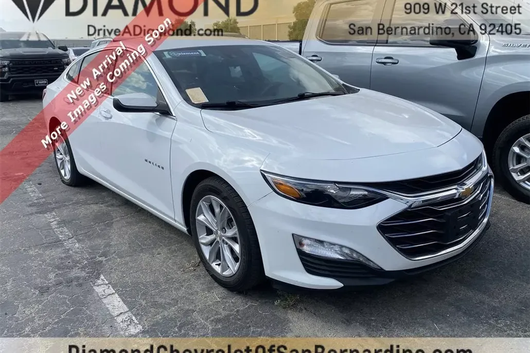 2022 Chevrolet Malibu 1LT photo 1