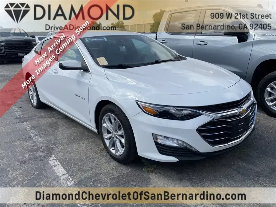 2022 Chevrolet Malibu 1LT photo 1