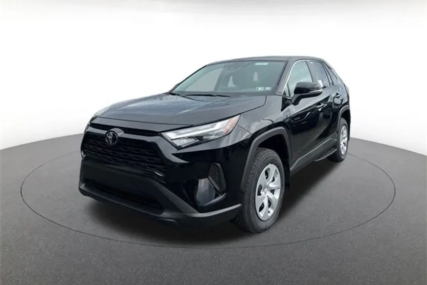2025 Toyota RAV4 LE photo 1