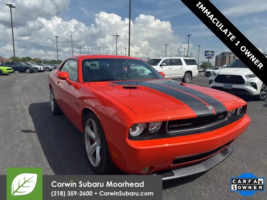 2008 Dodge Challenger SRT8 photo 1