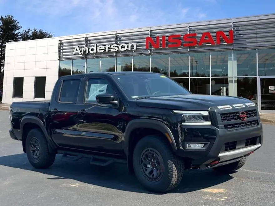 2025 Nissan Frontier PRO-4X photo 1