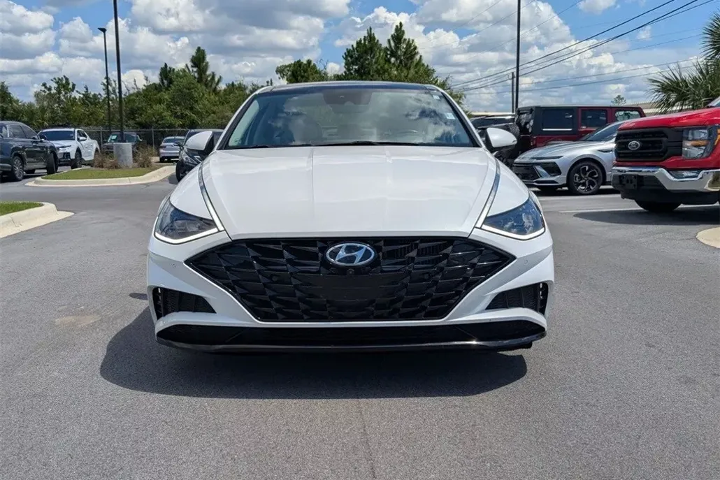 2021 Hyundai Sonata Limited photo 1