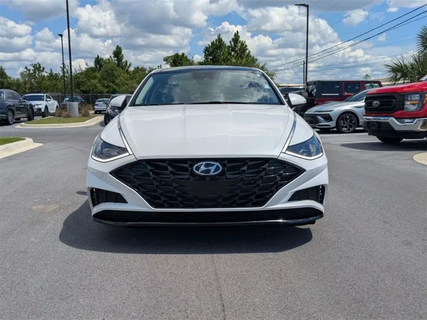 2021 Hyundai Sonata Limited photo 1
