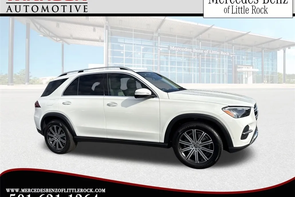 2025 Mercedes Benz GLE 450e photo 1