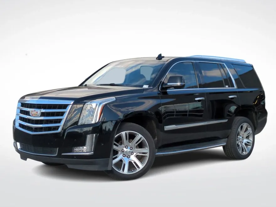 2017 Cadillac Escalade Luxury photo 1