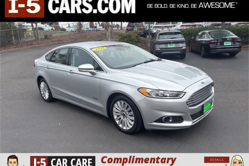 2014 Ford Fusion SE photo 1