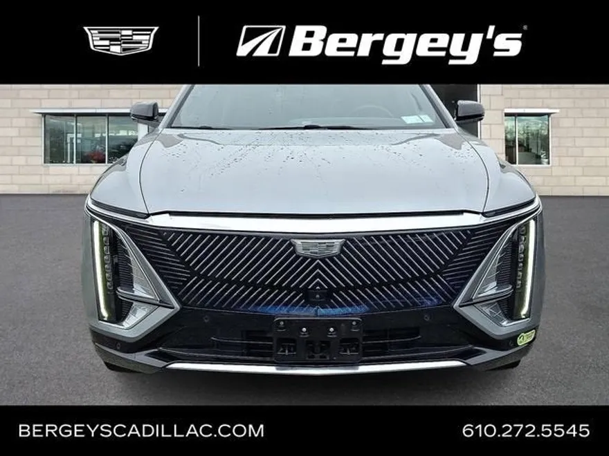 2024 Cadillac Lyriq Tech photo 1