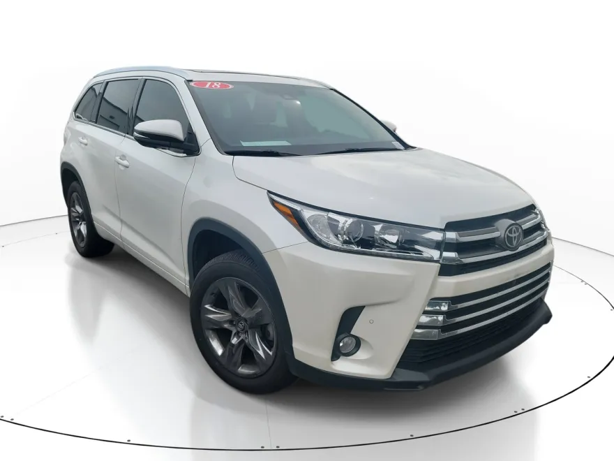 2018 Toyota Highlander Limited Platinum photo 1
