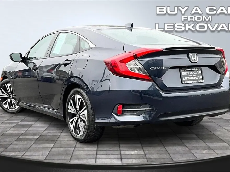 2018 Honda Civic EX-L photo 1