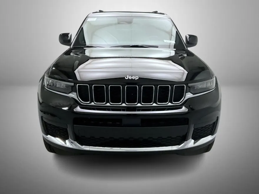2025 Jeep Grand Cherokee Laredo X photo 1
