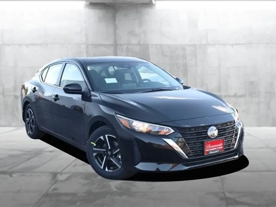 2025 Nissan Sentra SV photo 1