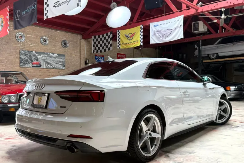 2019 Audi A5 Premium Plus Quattro photo 1