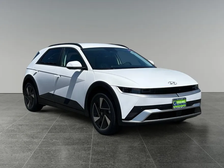 2025 Hyundai Ioniq 5 SEL photo 1