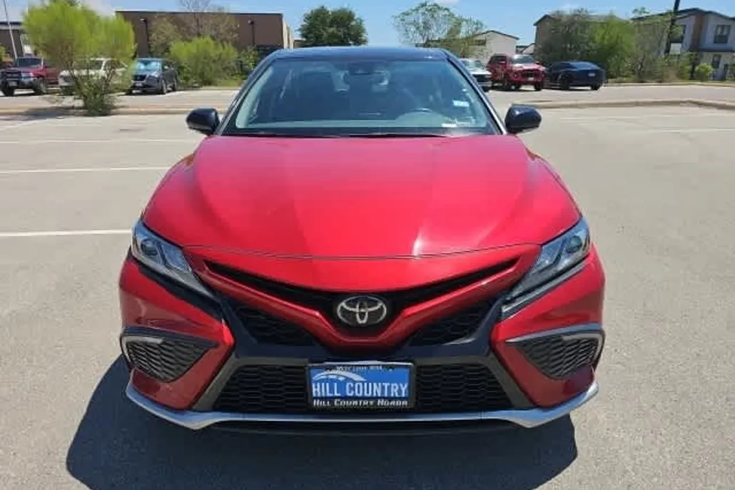 2023 Toyota Camry XSE photo 1