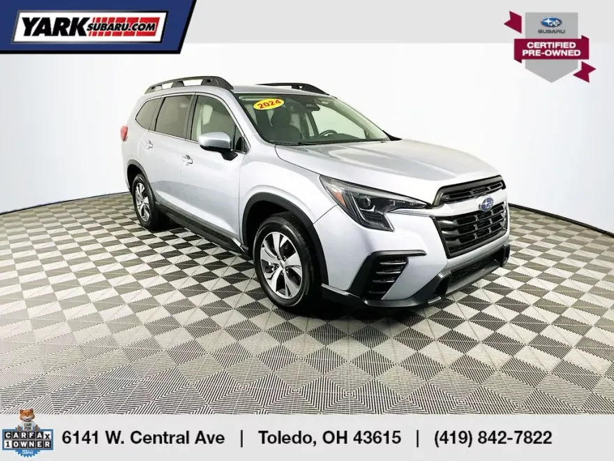 2024 Subaru Ascent Premium photo 1