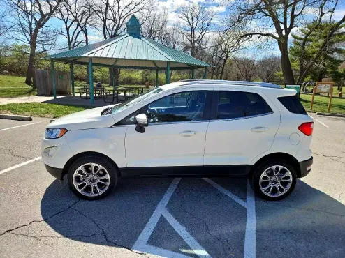 2020 Ford EcoSport Titanium photo 4