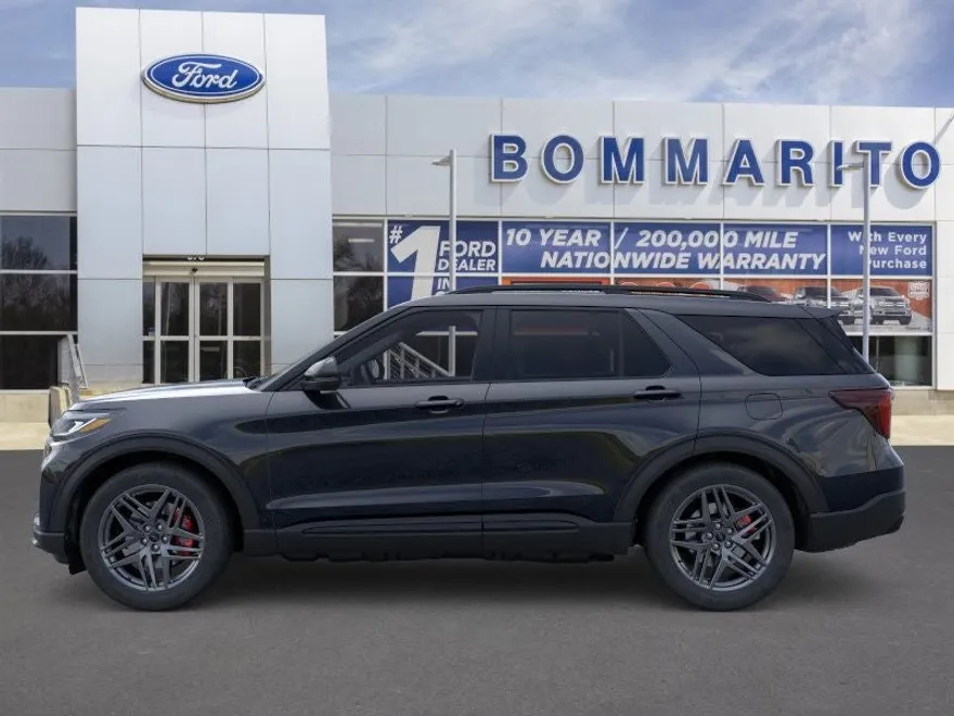 2025 Ford Explorer ST photo 1