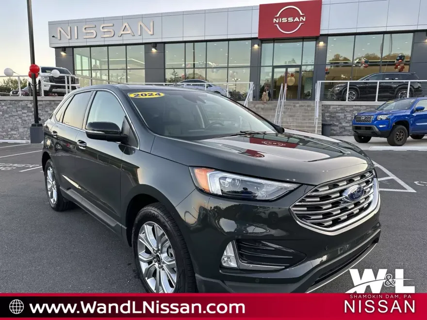 2024 Ford Edge Titanium photo 1