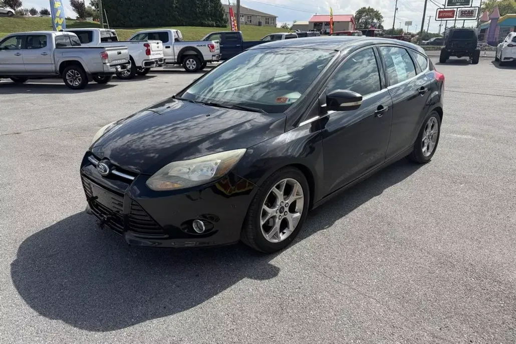 2014 Ford Focus Titanium photo 1