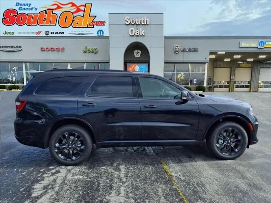 2025 Dodge Durango GT Plus photo 1
