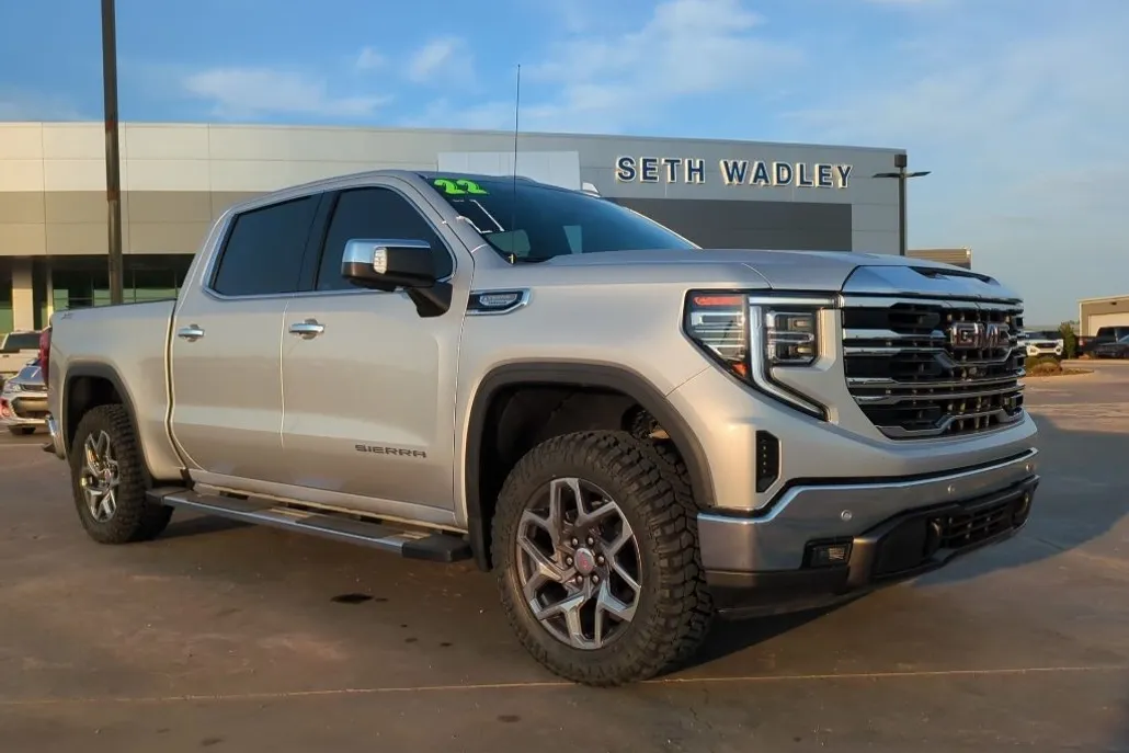 2022 Gmc Sierra 1500 SLT photo 1