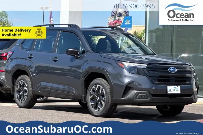 2025 Subaru Forester Base photo 1