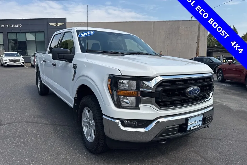 2023 Ford F-150 XLT photo 1