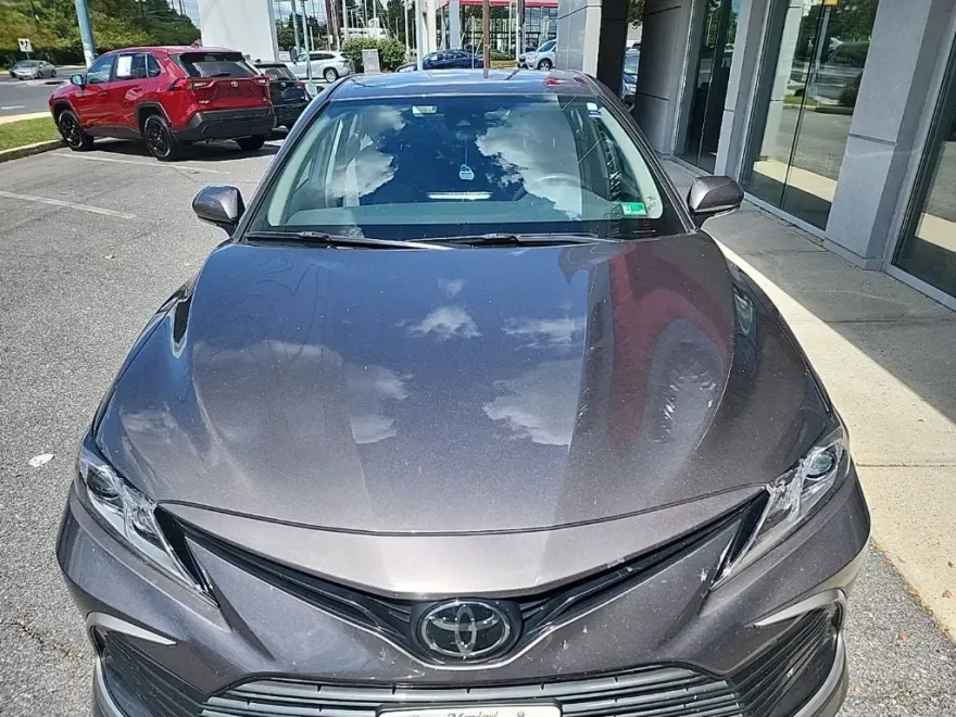 2024 Toyota Camry LE photo 1