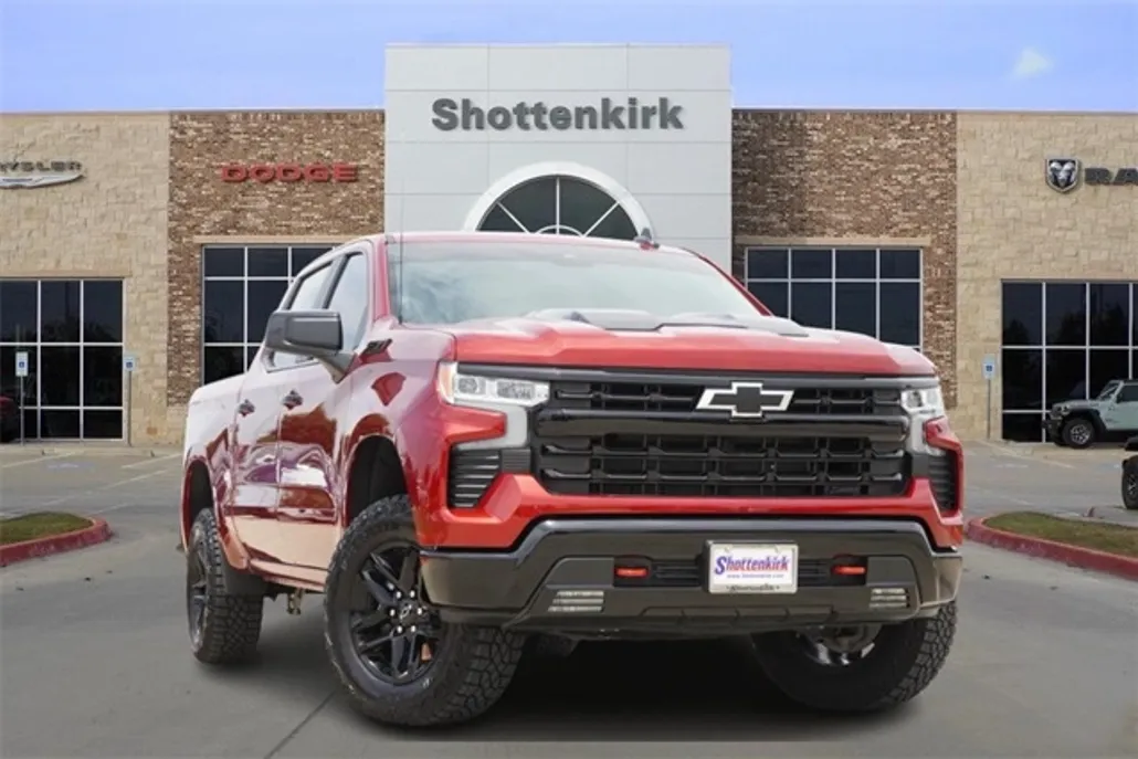 2024 Chevrolet Silverado 1500 LT Trail Boss photo 1