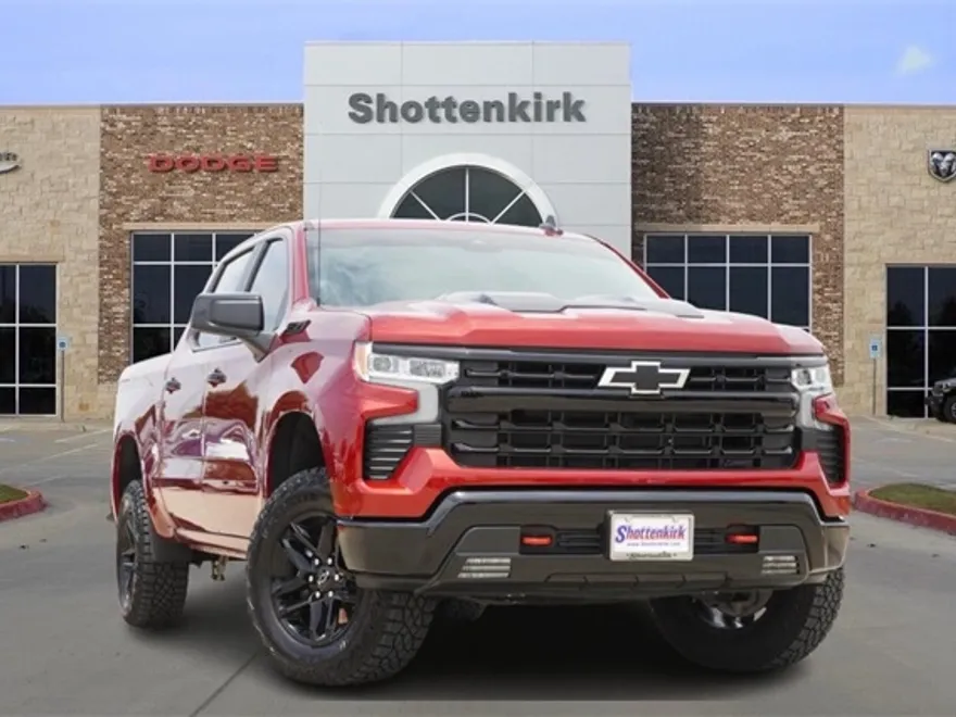 2024 Chevrolet Silverado 1500 LT Trail Boss photo 1