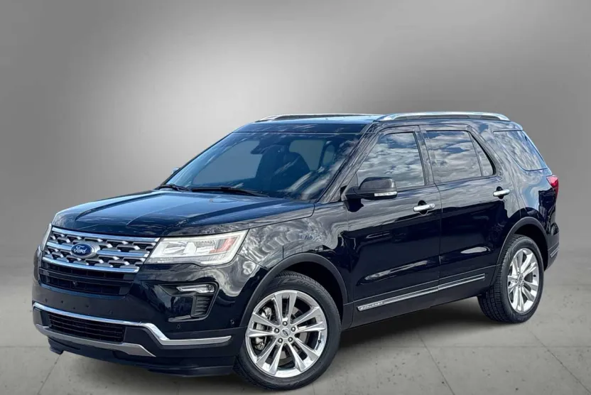 2019 Ford Explorer Limited photo 1