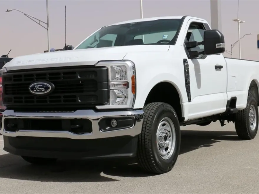 2025 Ford F-250 XL photo 1