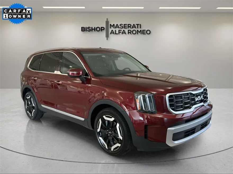 2023 Kia Telluride S photo 1