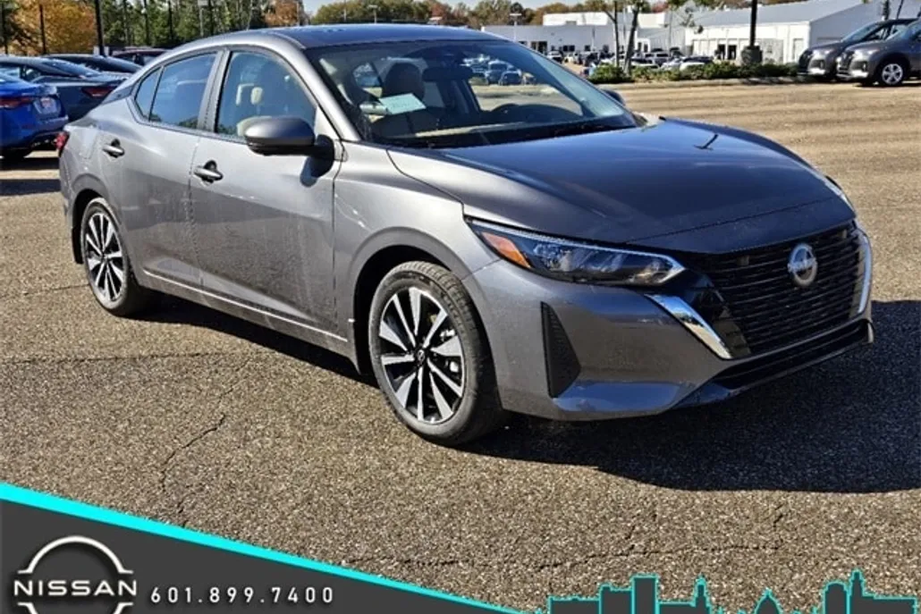 2025 Nissan Sentra SV photo 1