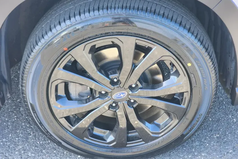 2022 Subaru Forester Sport photo 1