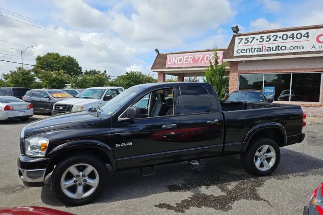 2008 Dodge Ram ST photo 1