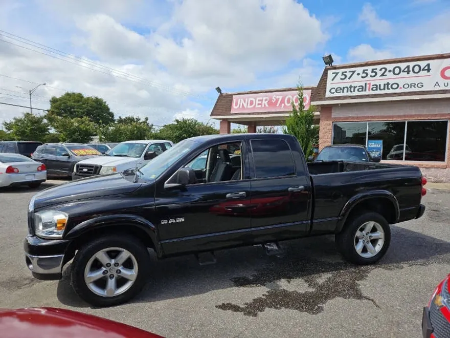 2008 Dodge Ram ST photo 1