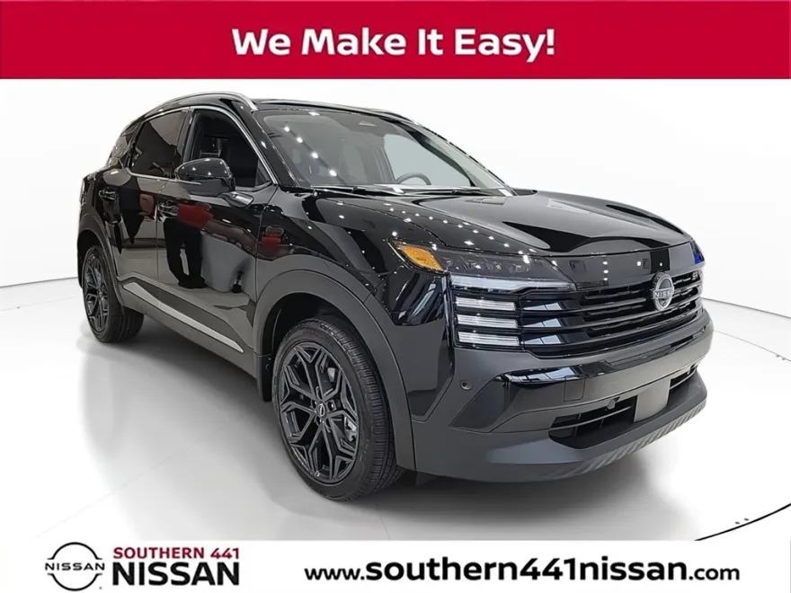 2025 Nissan Kicks SR photo 1