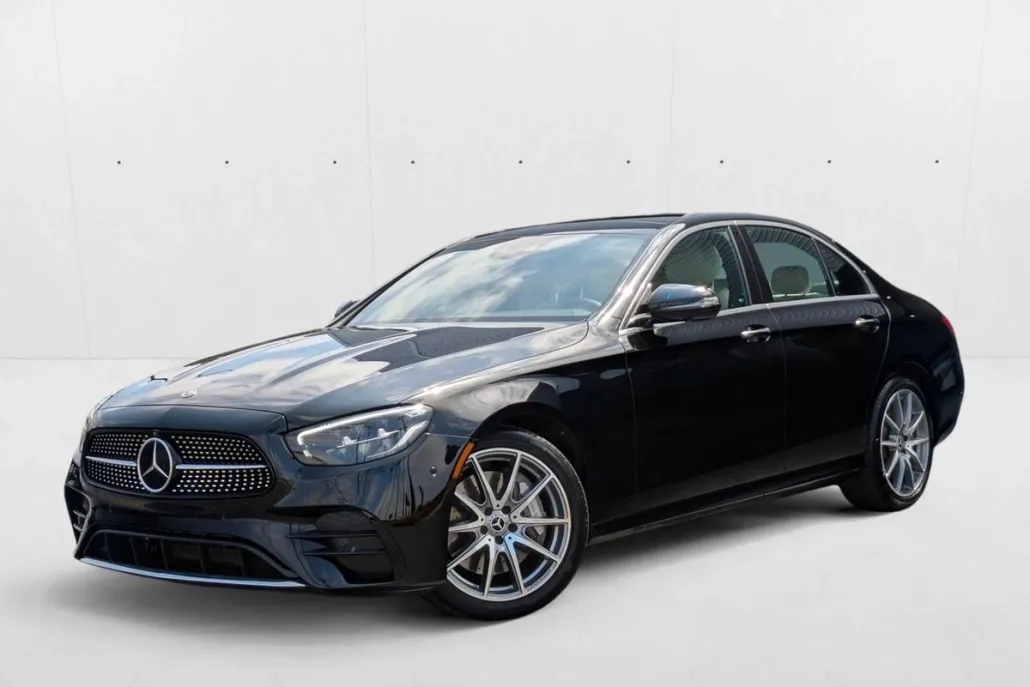2023 Mercedes Benz E 450 4MATIC Sedan photo 1